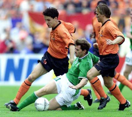 荷兰逆转乌克兰锁定淘汰赛名额(荷兰逆转乌克兰锁定淘汰赛名额了吗) 荷兰逆转乌克兰锁定淘汰赛名额(荷兰逆转乌克兰锁定淘汰赛名额了吗)