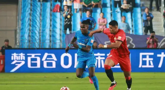 aoa体育馆-亚洲足坛的巅峰对决，球队间的较量将引爆赛场的简单介绍