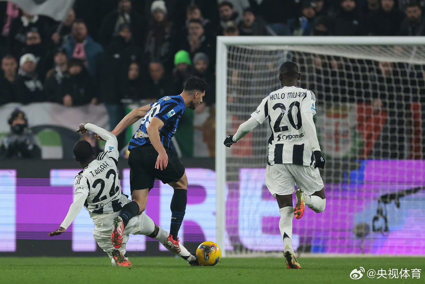 包含尤文图斯前锋连续遭遇失误,需集中注意力提升水平的词条 包含尤文图斯前锋连续遭遇失误,需集中注意力提升水平的词条