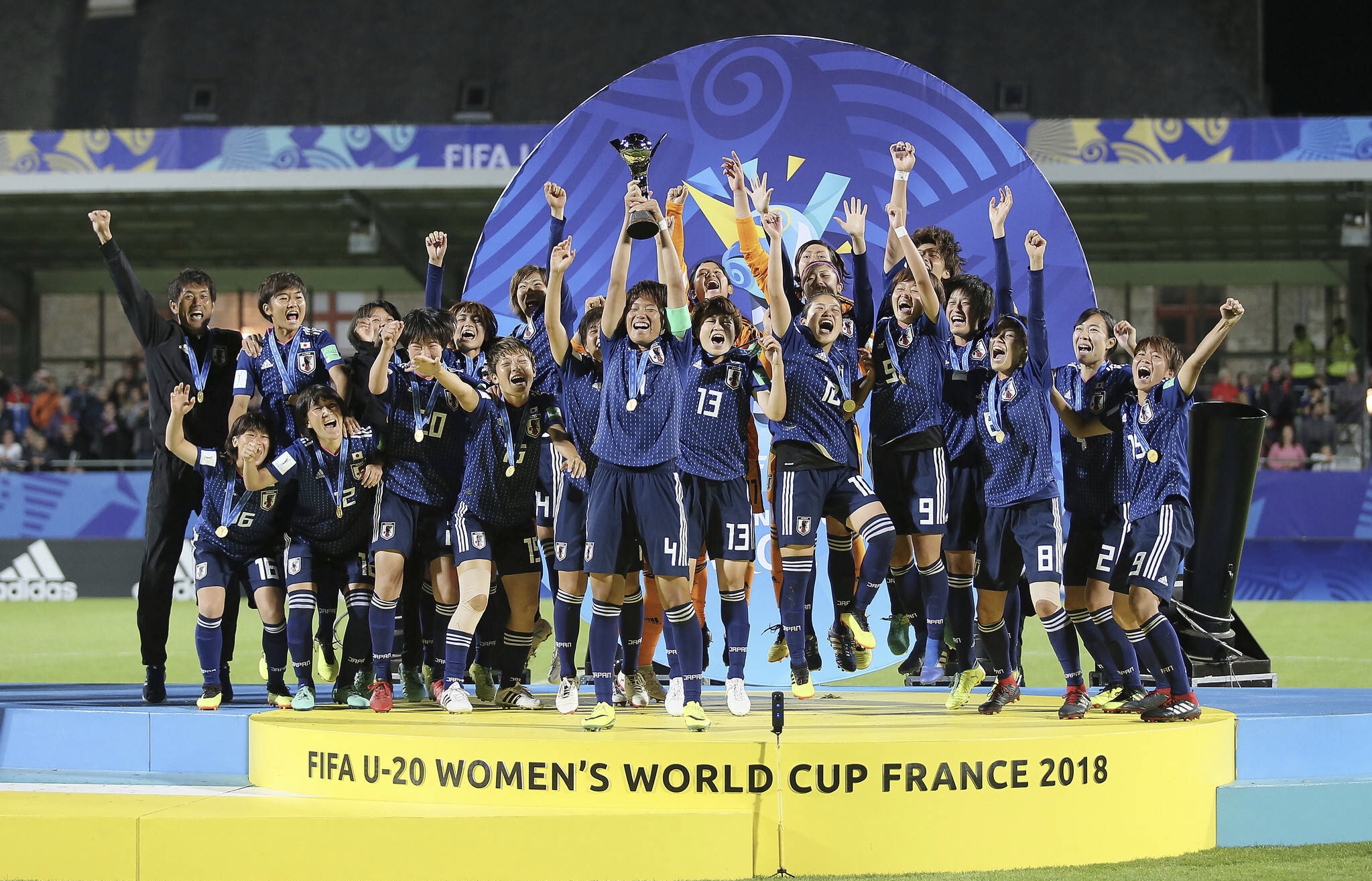 aoa体育培训-葡萄牙女足历史四连胜