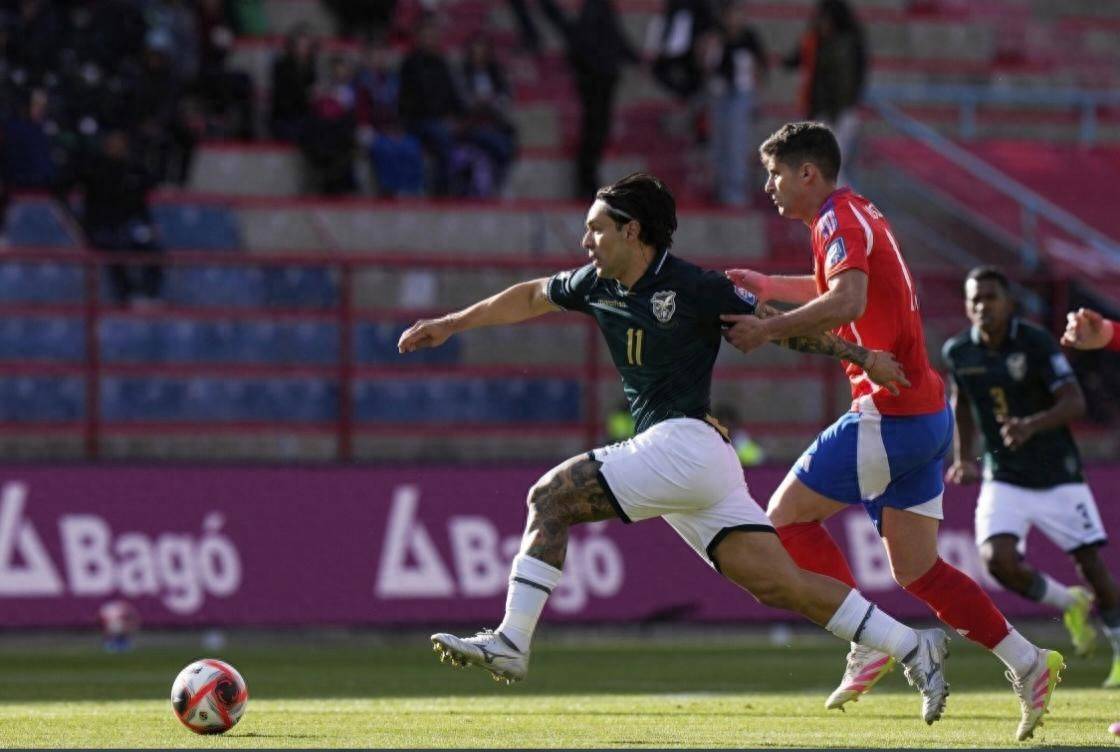 包含南美联赛：阿根廷豪门纽维尔老矣，失误连连不敌对手的词条