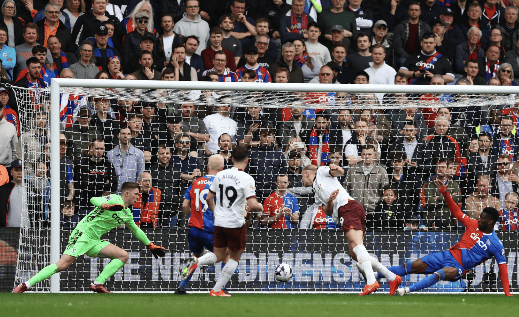 包含曼城遭遇惨败,遭尤文逆转晋级的词条 包含曼城遭遇惨败,遭尤文逆转晋级的词条