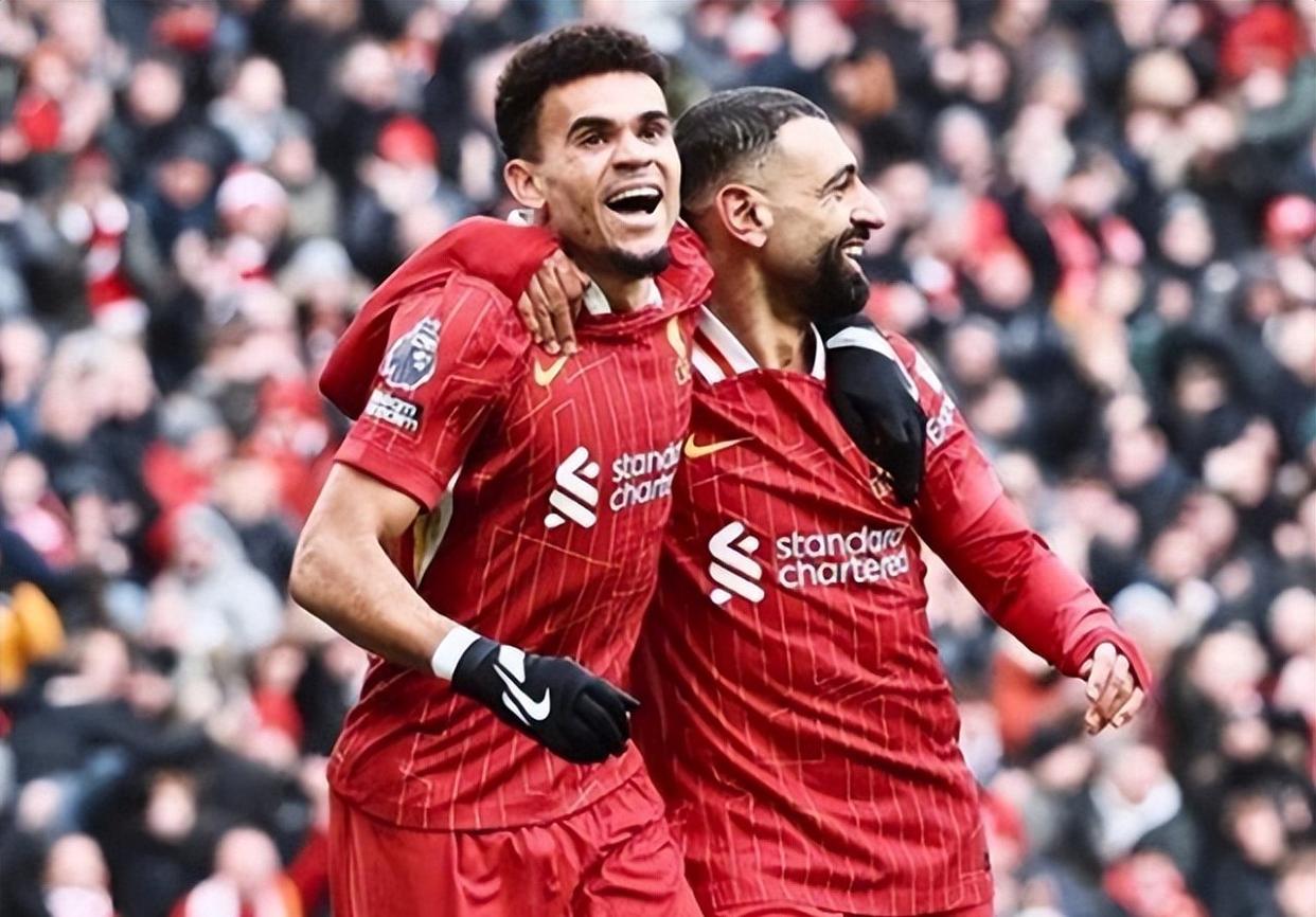 aoa体育活动-伯明翰城联赛领头羊，主场持续胜出