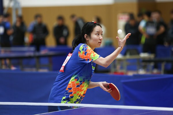 芬兰选手斗志昂扬,独揽乒乓球冠军 芬兰选手斗志昂扬,独揽乒乓球冠军