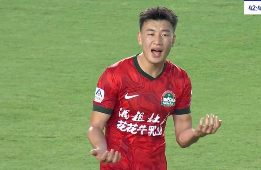 aoa体育娱乐-柏林赫塔俱乐部表现强势，一举逆袭登顶积分榜的简单介绍