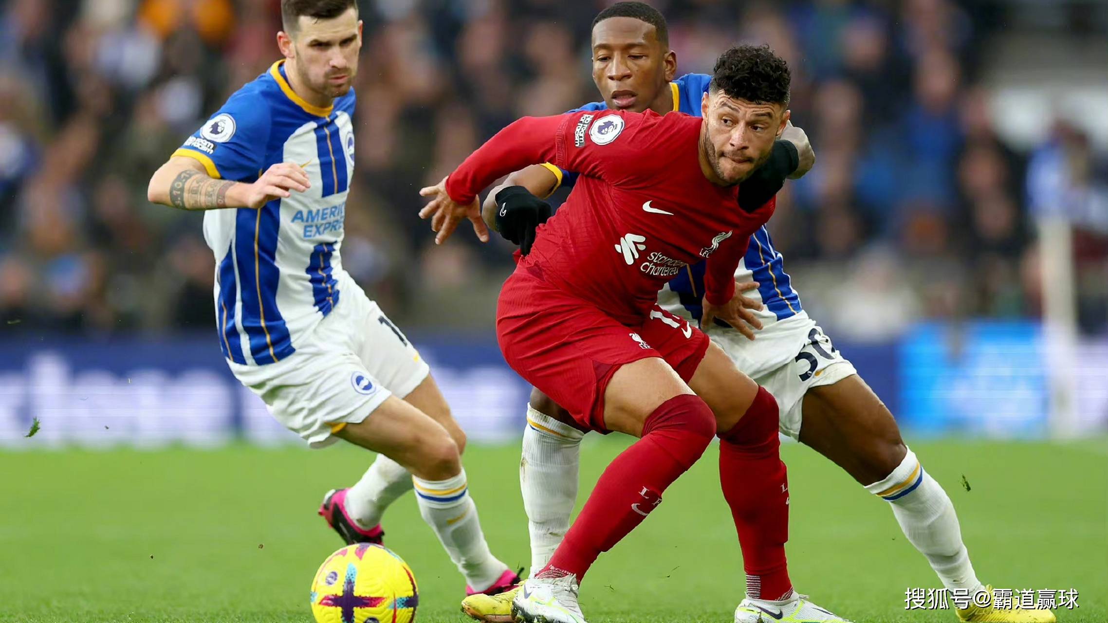 战意盎然球员对决,双方风格碰撞交织激情的简单介绍 战意盎然球员对决,双方风格碰撞交织激情的简单介绍