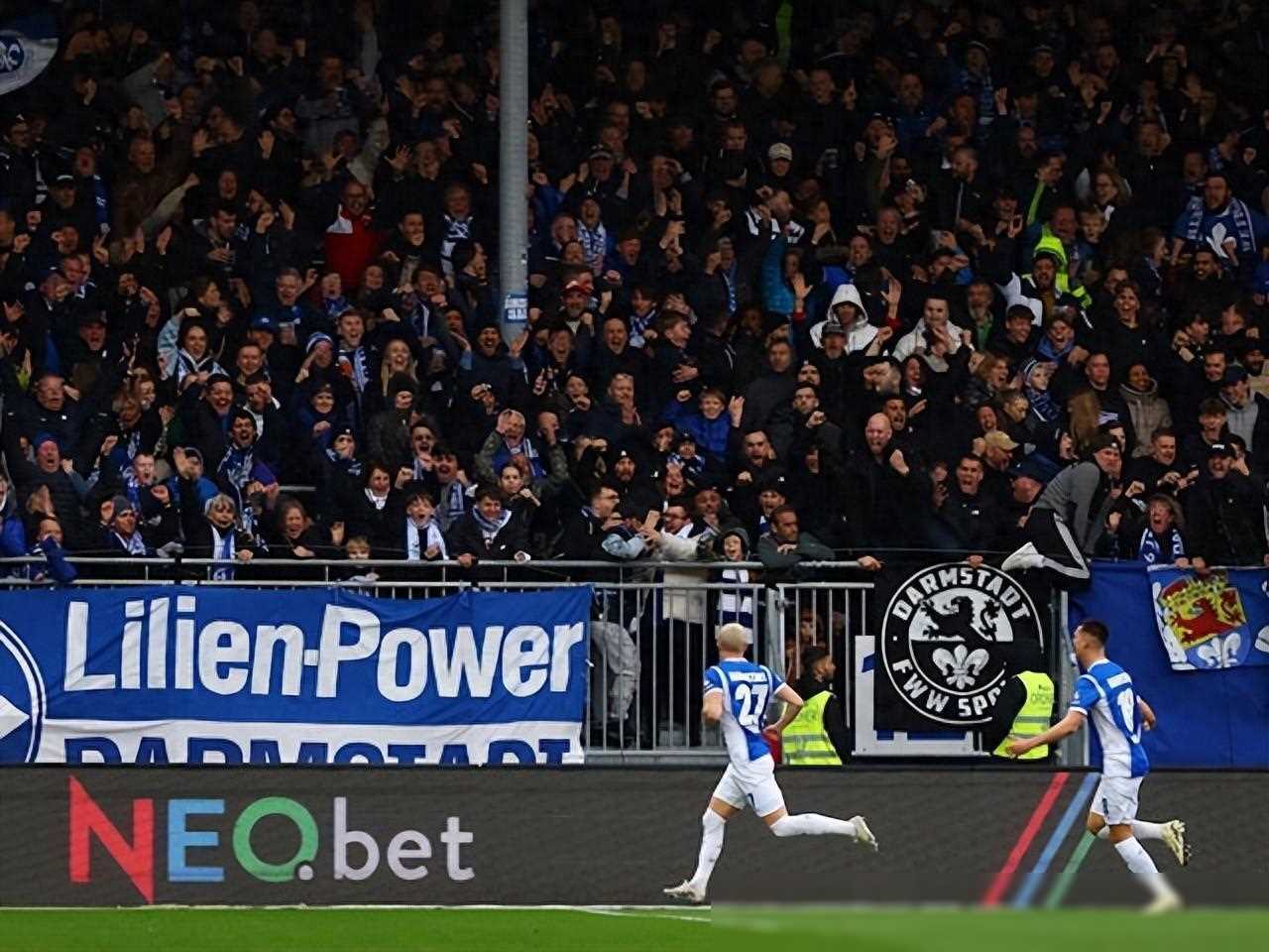 达姆施塔特队在最新一场比赛中获得胜利