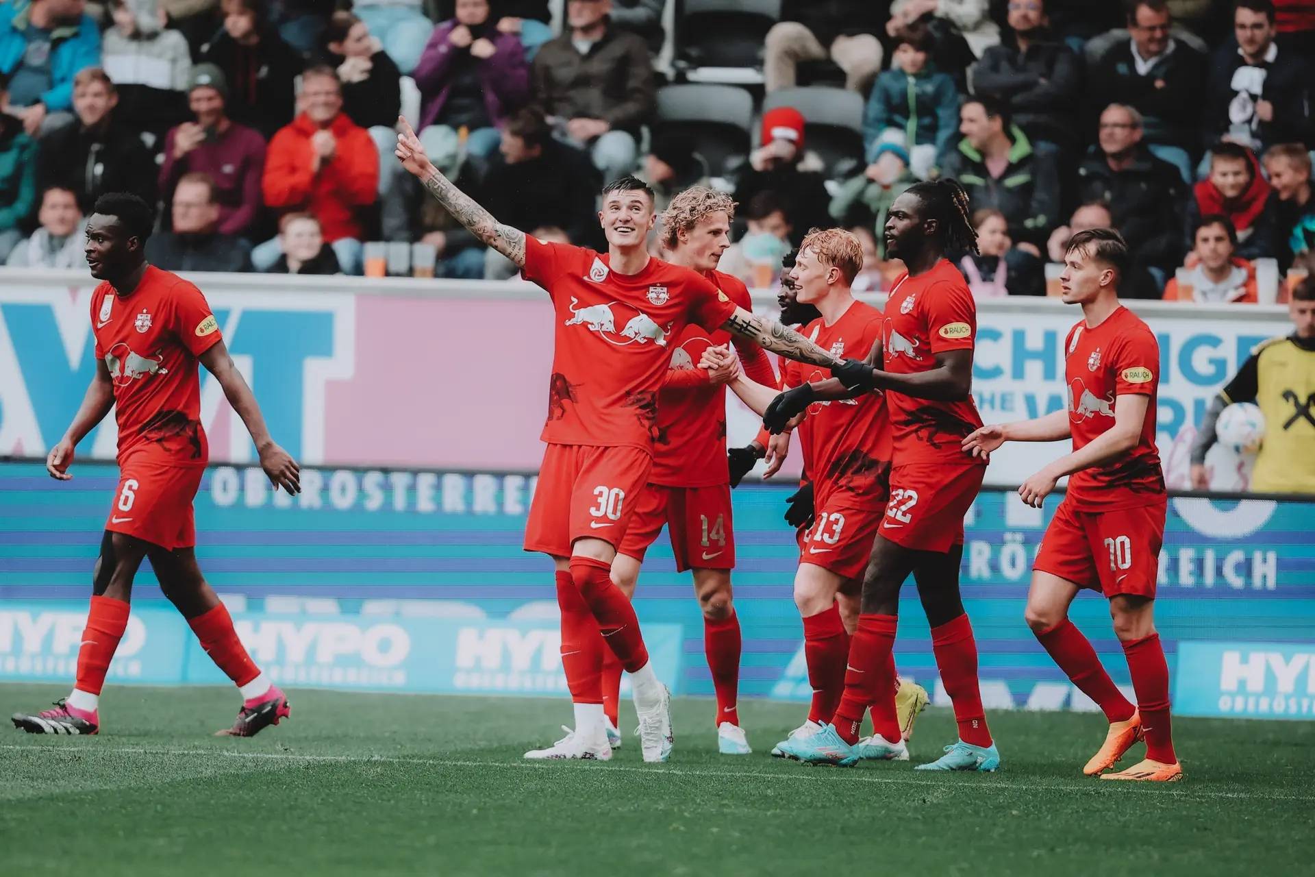 比利时队主场取胜英格兰队溃败 比利时队主场取胜英格兰队溃败