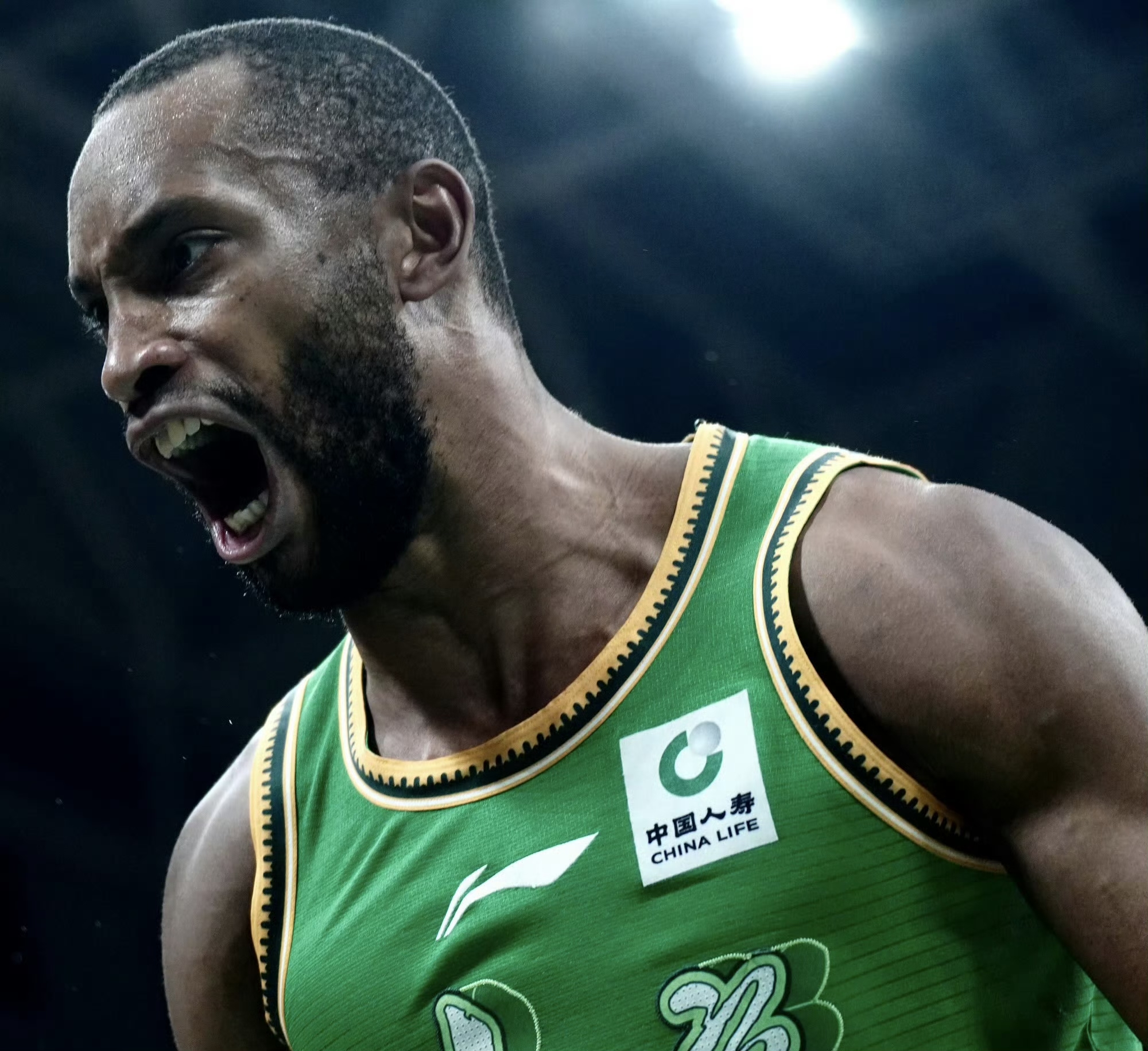 关于冠军呼之欲出,体育热情点燃运动狂热的信息 关于冠军呼之欲出,体育热情点燃运动狂热的信息