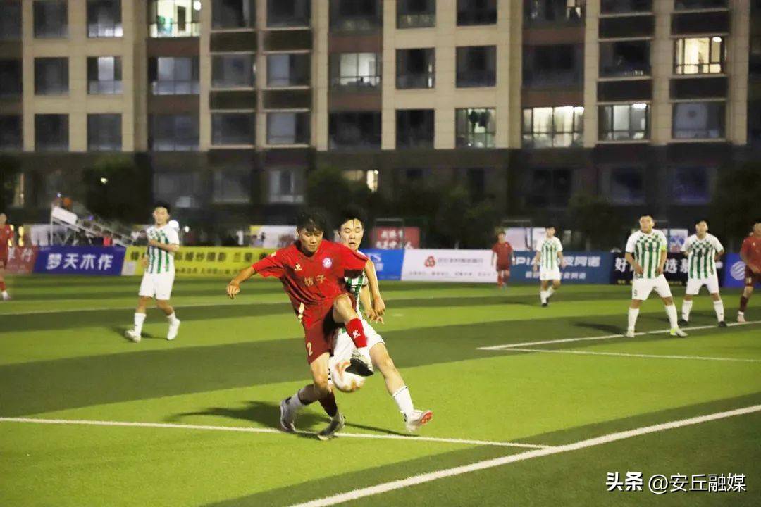 关于热血激战!球员们为了胜利拼尽全力的信息 关于热血激战!球员们为了胜利拼尽全力的信息