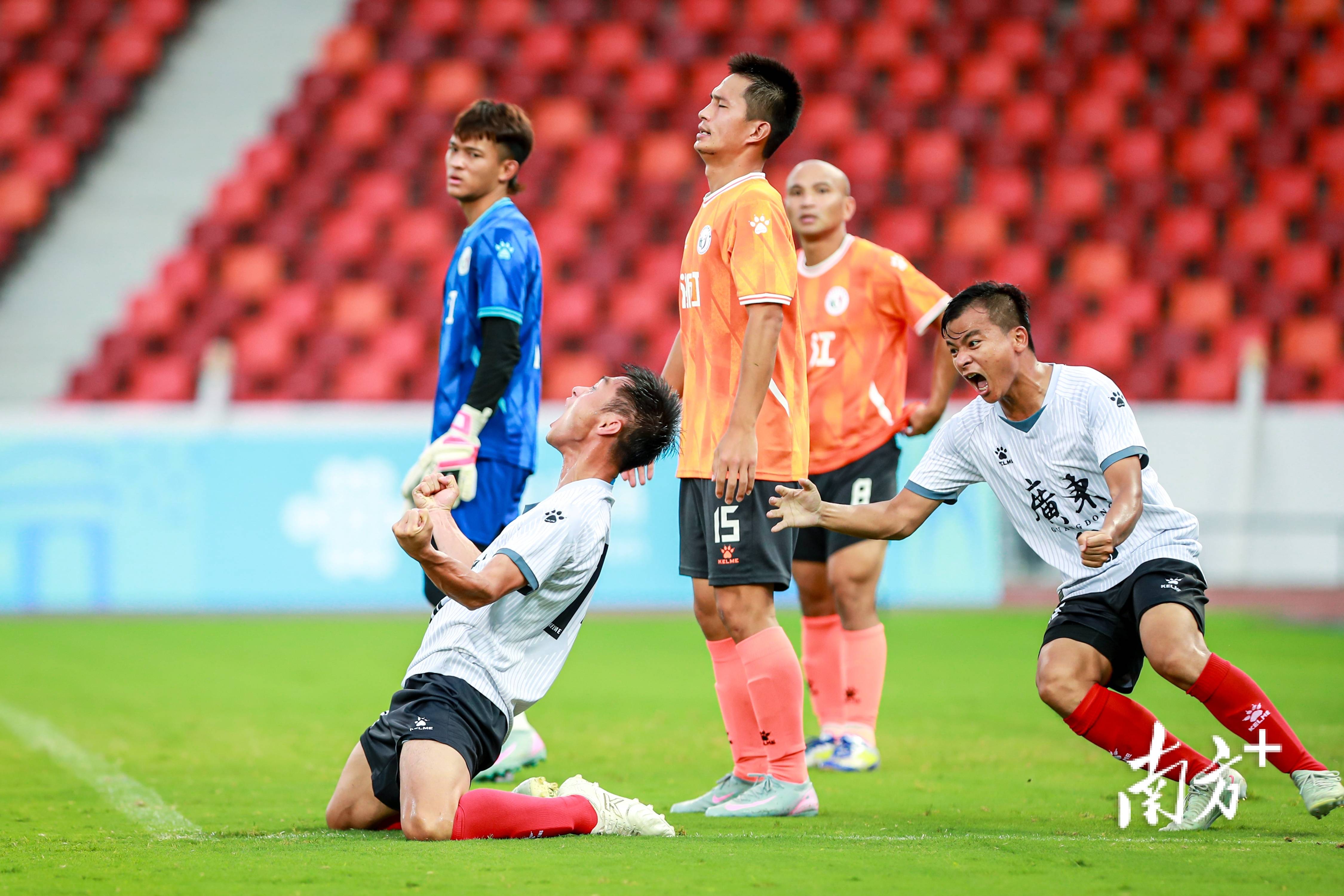 简洁精准的战术，球队夺取胜利