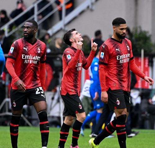 AC米兰稳固阵容!中场新援适应迅速助攻连连迎接挑战的简单介绍 AC米兰稳固阵容!中场新援适应迅速助攻连连迎接挑战的简单介绍