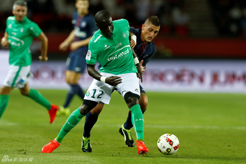 包含圣埃蒂安逆转胜利，重返法甲积分榜前十的词条