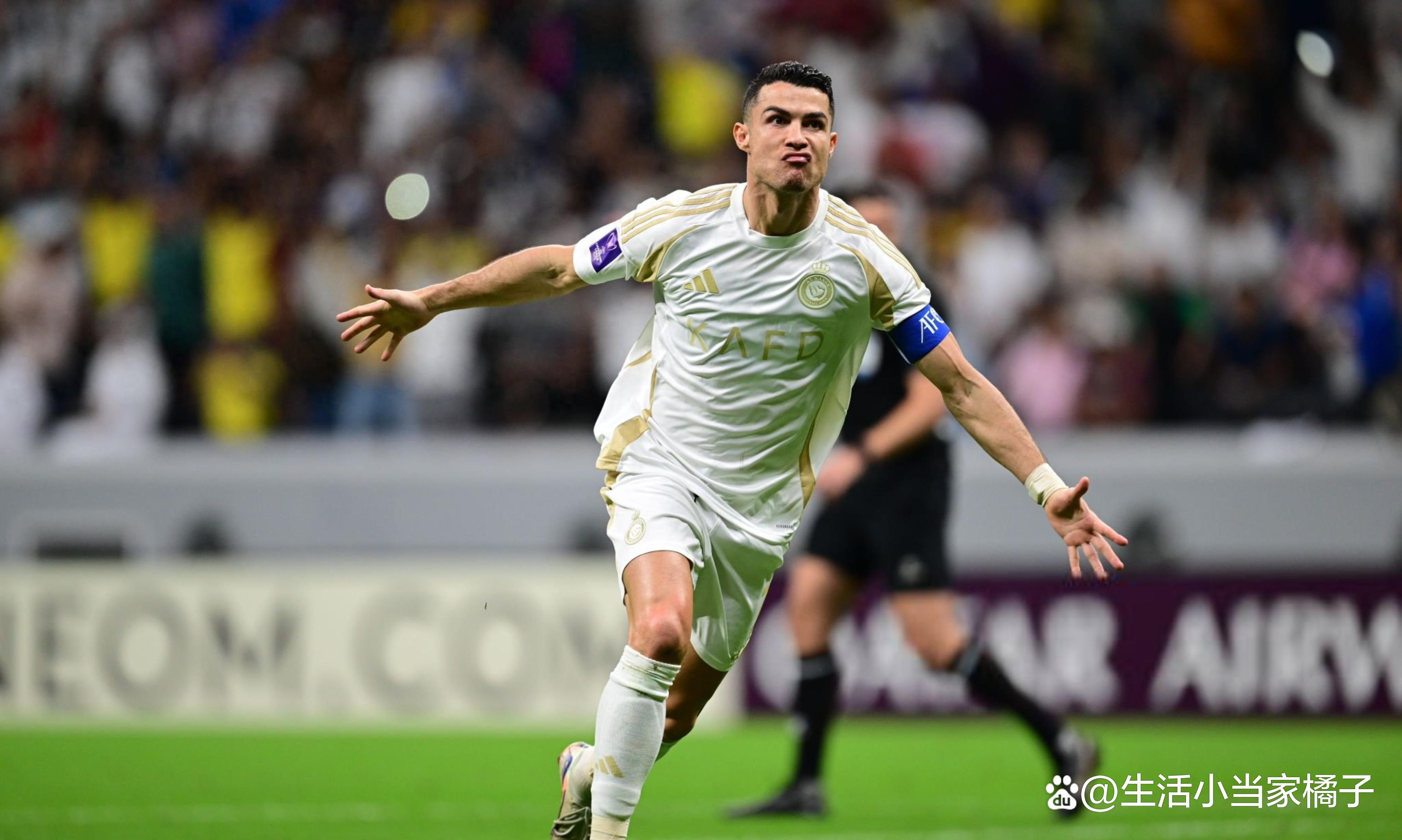 尤文图斯中场发挥出众,成为关键得分手 尤文图斯中场发挥出众,成为关键得分手