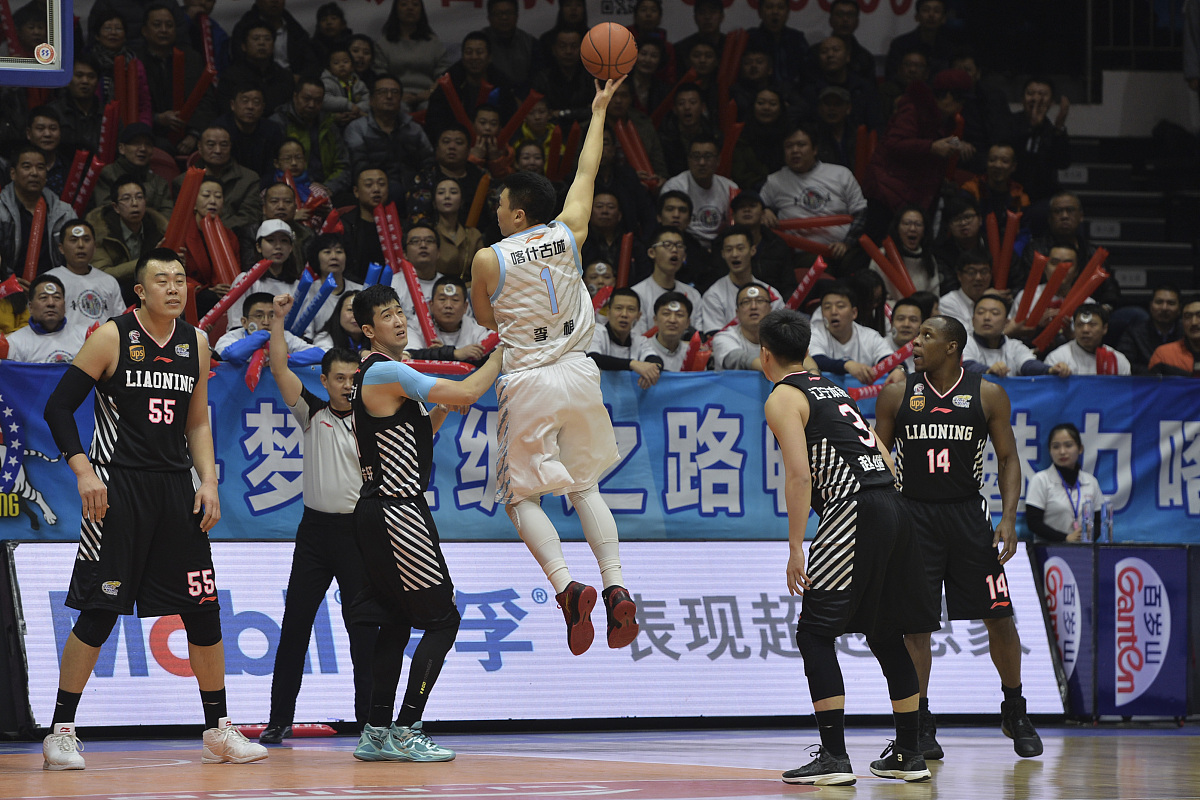 步行者击败老鹰，成功逆袭