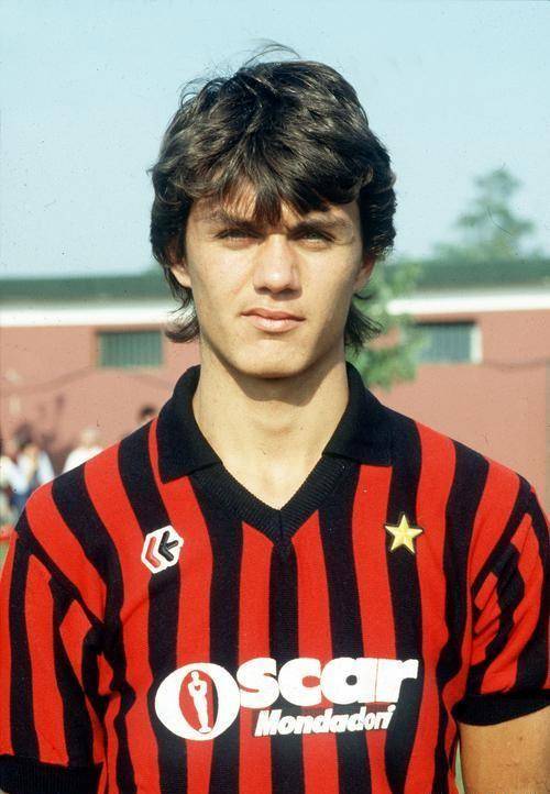 关于AC米兰后卫公开承诺全力以赴,誓当球队守护神的信息 关于AC米兰后卫公开承诺全力以赴,誓当球队守护神的信息