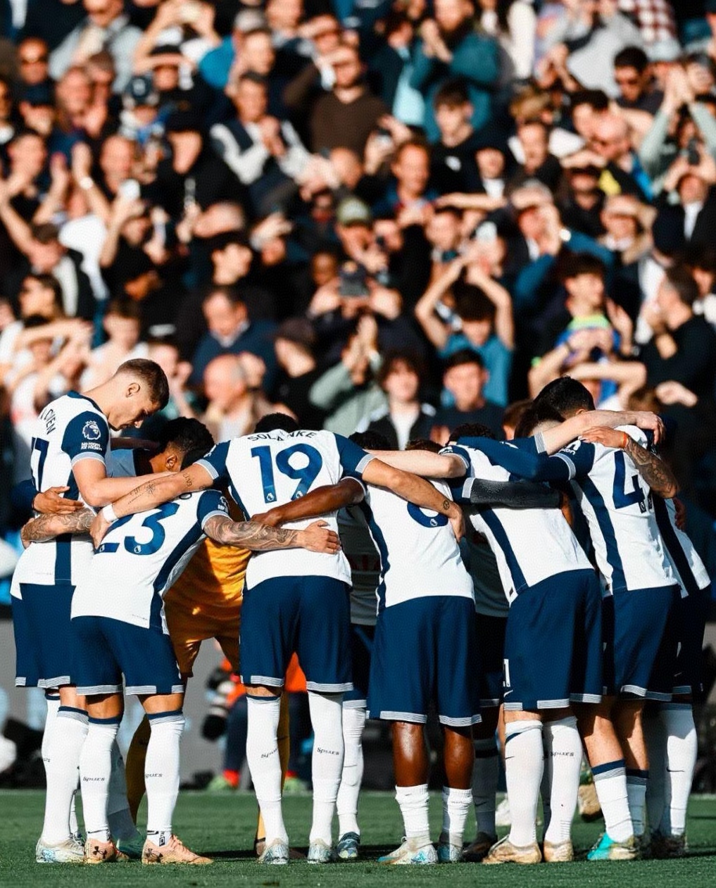 aoa体育官网-热刺力争胜利，客场对阵伯恩利要稳扎稳打