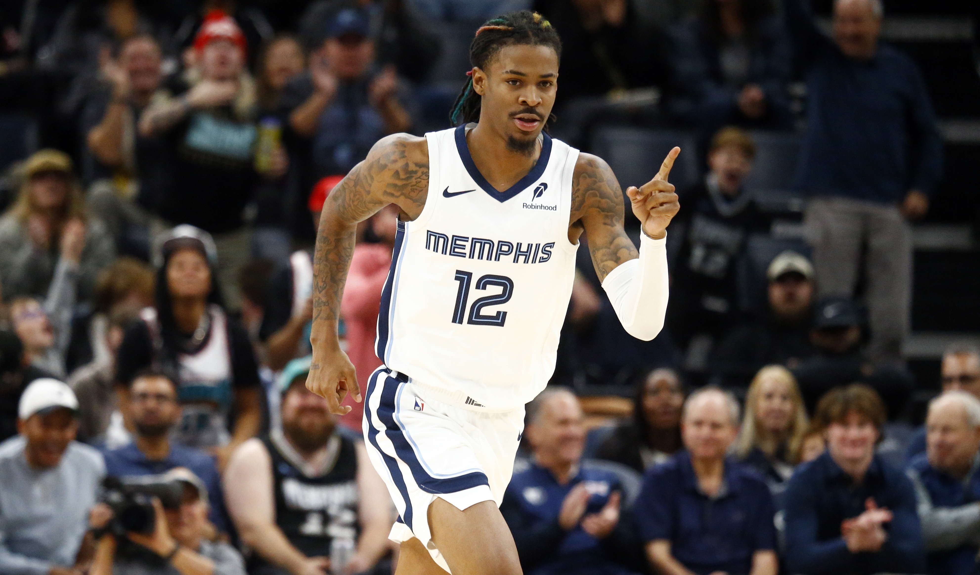 关于开拓者战胜灰熊,继续追赶季后赛资格的信息 关于开拓者战胜灰熊,继续追赶季后赛资格的信息